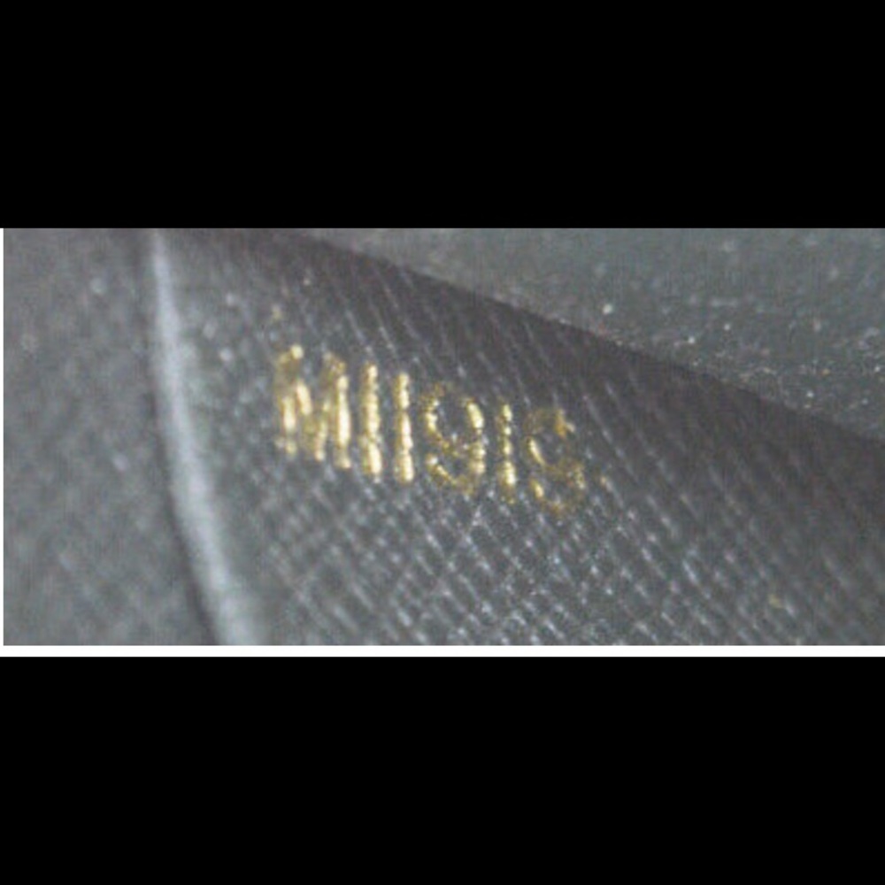 Louis Vuitton Green Wallet - Picture 2 of 7